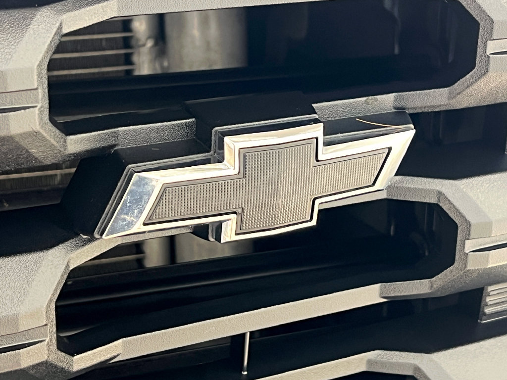 Used 2020 Chevrolet Silverado 2500 Custom w/ Custom Value Package AWD/4WD image 40