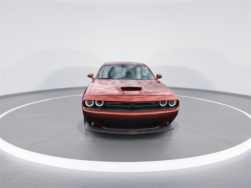 Used 2020 Dodge Challenger R/T w/ Plus Package image 3