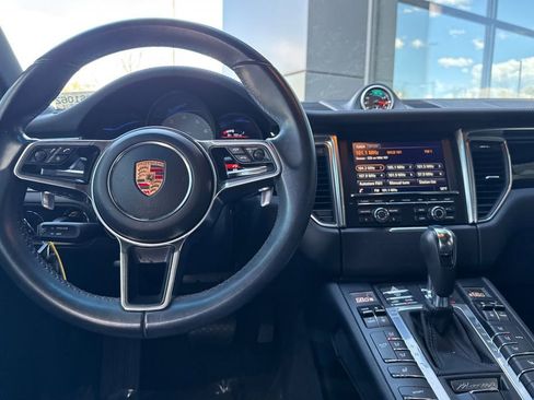 Used 2015 Porsche Macan S image 14