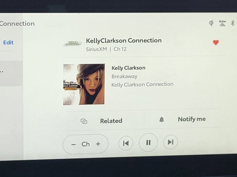 Used 2026 Toyota Camry SE w/ Multimedia Upgrade Package image 29