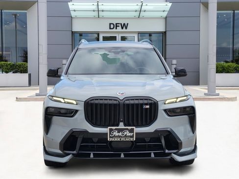 Used 2023 BMW X7 M60i w/ Executive Package image 2