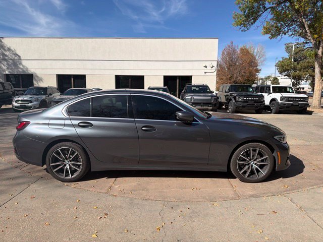 Used 2022 BMW 330i xDrive Sedan w/ Premium Package 2 AWD/4WD image 8