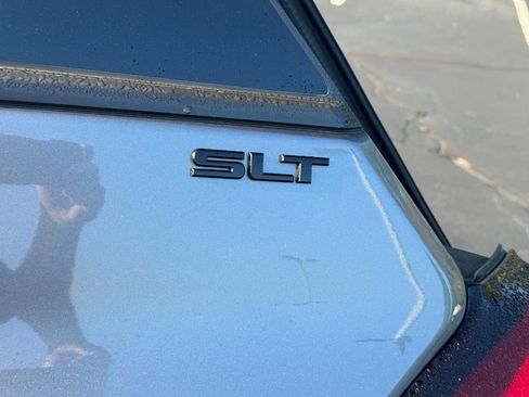 Used 2021 GMC Terrain SLT w/ Elevation Edition FWD image 7