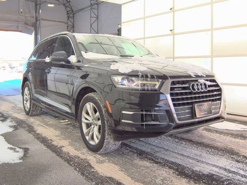 Used 2019 Audi Q7 3.0T Premium w/ Convenience Package image 3