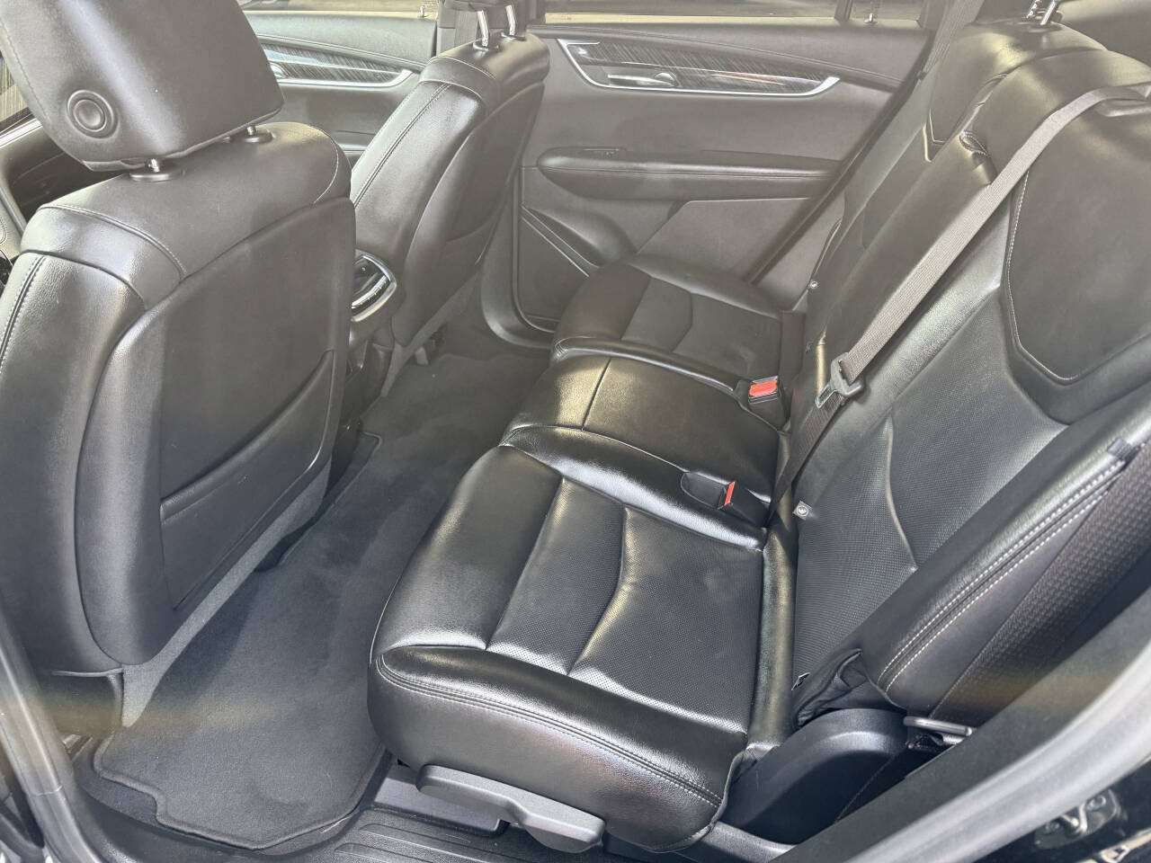 Used 2022 Cadillac XT6 Premium Luxury AWD/4WD image 21