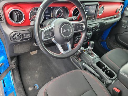 Used 2022 Jeep Gladiator Rubicon w/ Trailer Tow Package AWD/4WD image 13