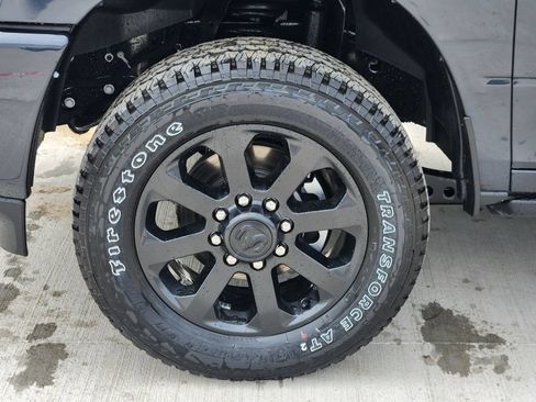 New 2026 RAM 2500 Laramie AWD/4WD image 11