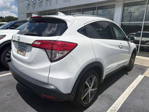 Used 2022 Honda HR-V EX image 4
