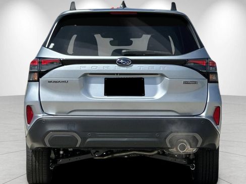 New 2026 Subaru Forester Premium AWD/4WD image 5
