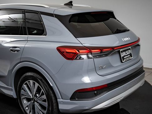 Used 2023 Audi Q4 e-tron Premium Plus w/ Premium Plus RWD image 19