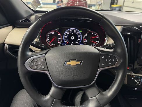 Certified 2022 Chevrolet Traverse Premier AWD/4WD image 19