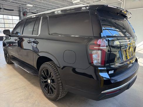 Used 2023 Chevrolet Suburban LS w/ Driver Alert Package image 5