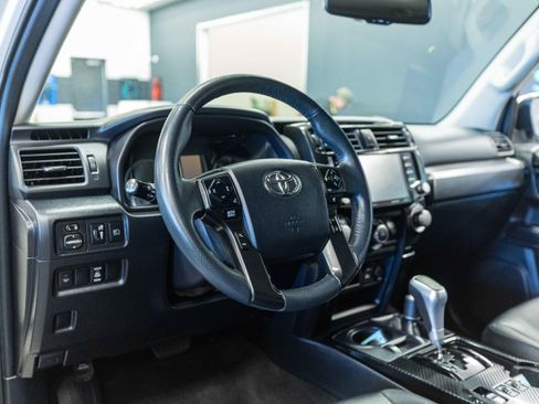 Used 2020 Toyota 4Runner TRD Off-Road Premium w/ Moonroof Package AWD/4WD image 8