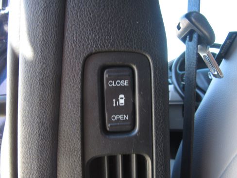 Certified 2018 Honda Odyssey EX-L image 18