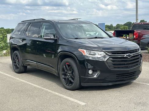 Used 2018 Chevrolet Traverse Premier w/ Redline Edition AWD/4WD image 22