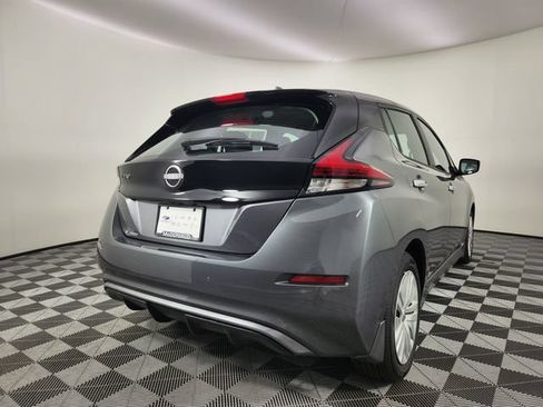 Used 2025 Nissan Leaf S FWD image 5