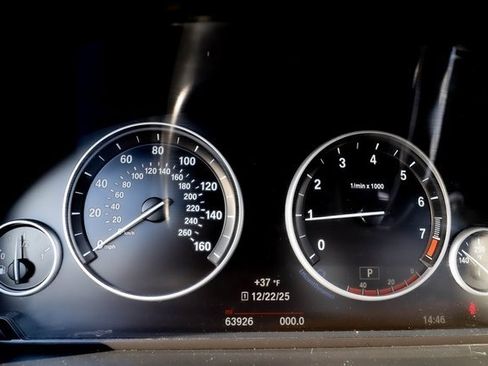 Used 2015 BMW 528i xDrive 528i xDrive image 6