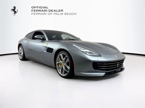 Certified 2019 Ferrari GTC4Lusso T image 1