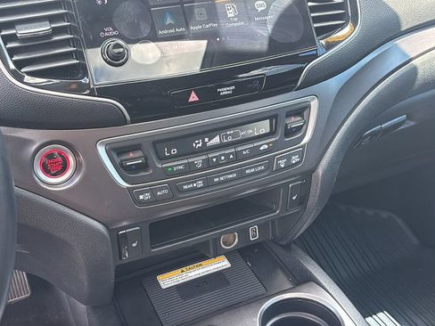 Used 2022 Honda Pilot Special Edition image 20