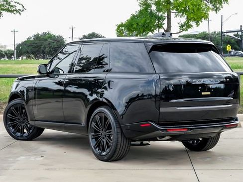 New 2026 Land Rover Range Rover SE AWD/4WD image 14