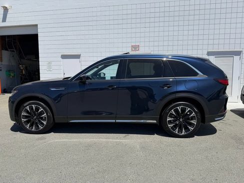 New 2026 MAZDA CX-90 Plug-In Hybrid w/ Premium Plus AWD/4WD image 3