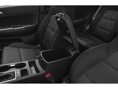 Used 2020 Kia Sportage S image 10