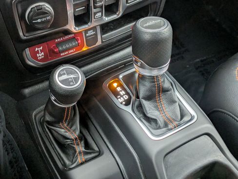 Used 2022 Jeep Gladiator Mojave w/ LED Lighting Group image 21