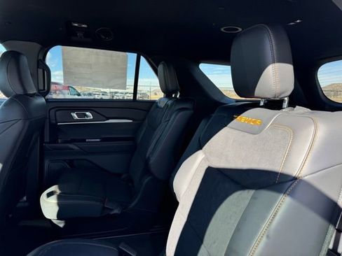 New 2026 Ford Explorer Tremor w/ Tremor Convenience Package image 16