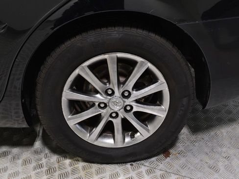 Used 2010 Toyota Camry Hybrid image 35