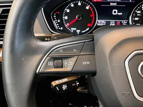 Certified 2023 Audi Q5 2.0T Premium w/ Convenience Package AWD/4WD image 24