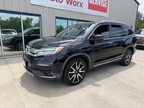 Used 2019 Honda Pilot Touring image 37