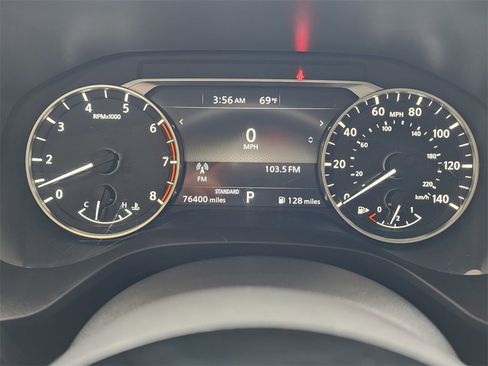 Used 2021 Nissan Rogue SV w/ Premium Package image 21