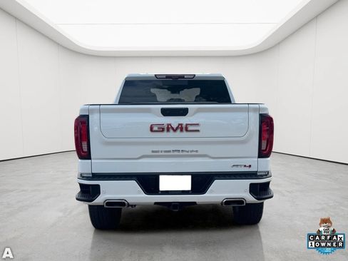 Used 2025 GMC Sierra 1500 AT4 w/ AT4 Premium Package AWD/4WD image 5
