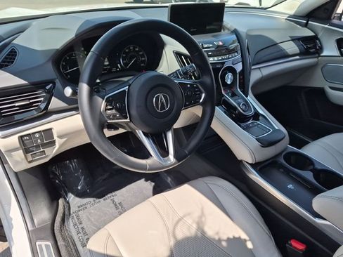 Used 2025 Acura RDX SH-AWD w/ Technology Package image 10