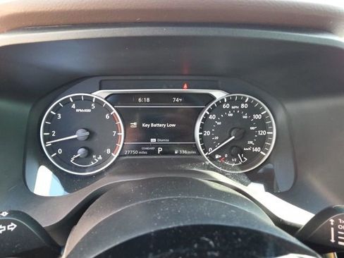 Used 2023 Nissan Rogue SL w/ SL Premium Package FWD image 17