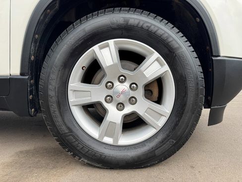 Used 2011 GMC Acadia SL image 13