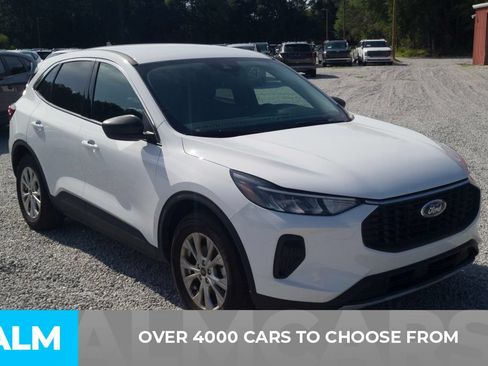Used 2024 Ford Escape Active FWD image 2