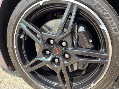 Used 2024 Chevrolet Corvette Stingray Preferred Cpe w/ Z51 Performance Package RWD image 94