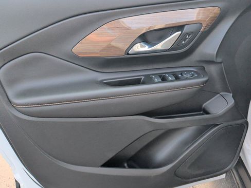 Used 2019 GMC Terrain SLE w/ Driver Convenience Package FWD image 14