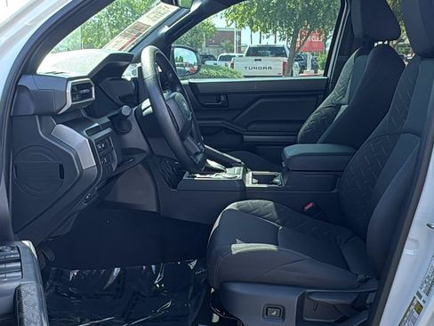 Used 2026 Toyota Tacoma SR5 RWD image 27