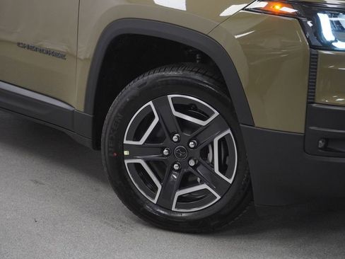 New 2026 Jeep Cherokee Laredo AWD/4WD image 4