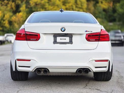 Used 2018 BMW M3 image 10
