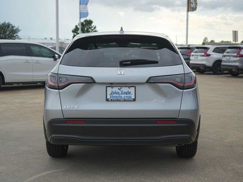 New 2026 Honda HR-V LX image 5