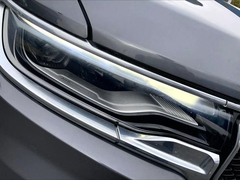 Used 2023 Jeep Wagoneer L 4WD image 27