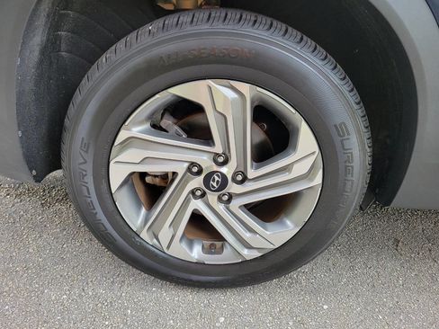 Used 2023 Hyundai Santa Fe SEL image 14