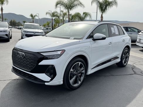 Used 2024 Audi Q4 e-tron Premium w/ Convenience Package AWD/4WD image 5