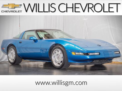 Used 1992 Chevrolet Corvette Coupe RWD image 1