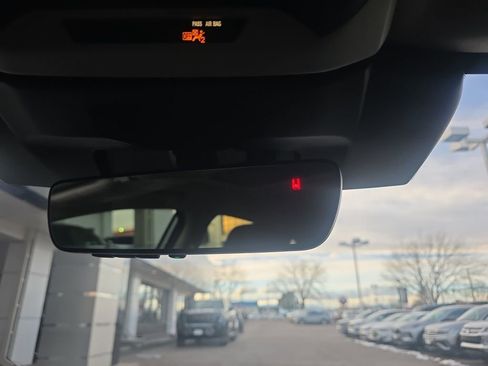 Used 2024 Subaru Impreza 2.0i Sport image 23