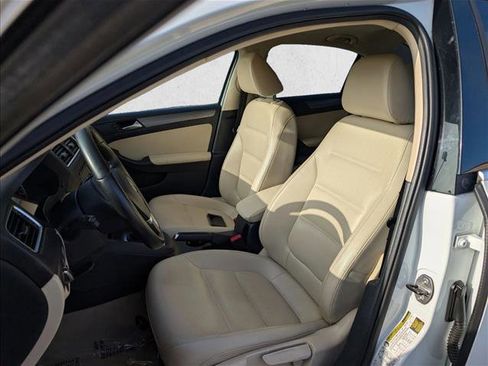 Used 2014 Volkswagen Jetta TDI image 13