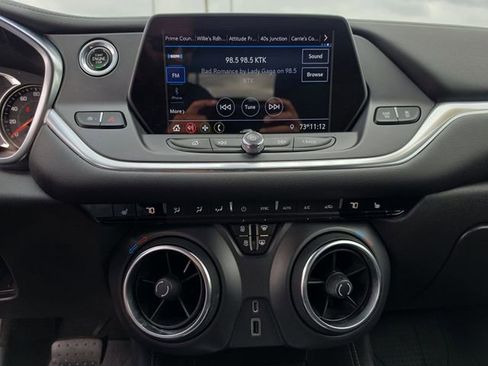 Used 2020 Chevrolet Blazer LT image 31